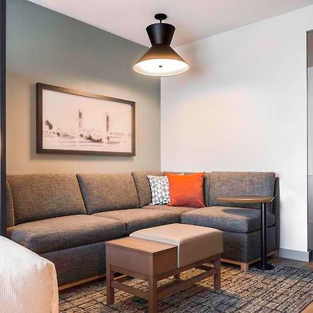 Hyatt Place Sacramento International Airport Chambre photo